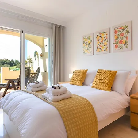 Stunning Views-miraflores Apartment; Pass The Keys