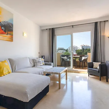 Stunning Views-miraflores Apartment; Pass The Keys